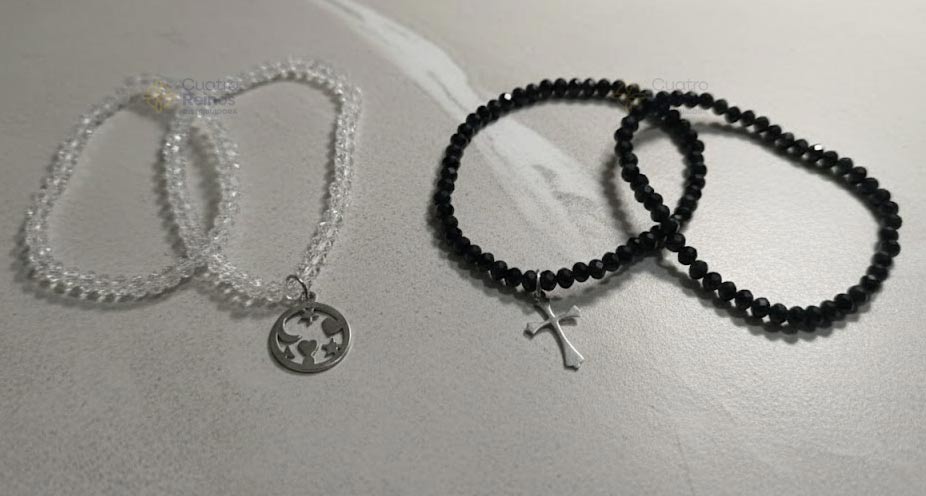 Pulseras x2 Colores Fantasia c/Dije